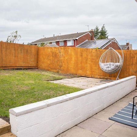 Bungalow In Keynsham Exterior photo